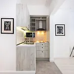 Appartamento Jazz & Wine & Next To Sea Garden & Parking & Hbo & Netflix & 2 Bathrooms *